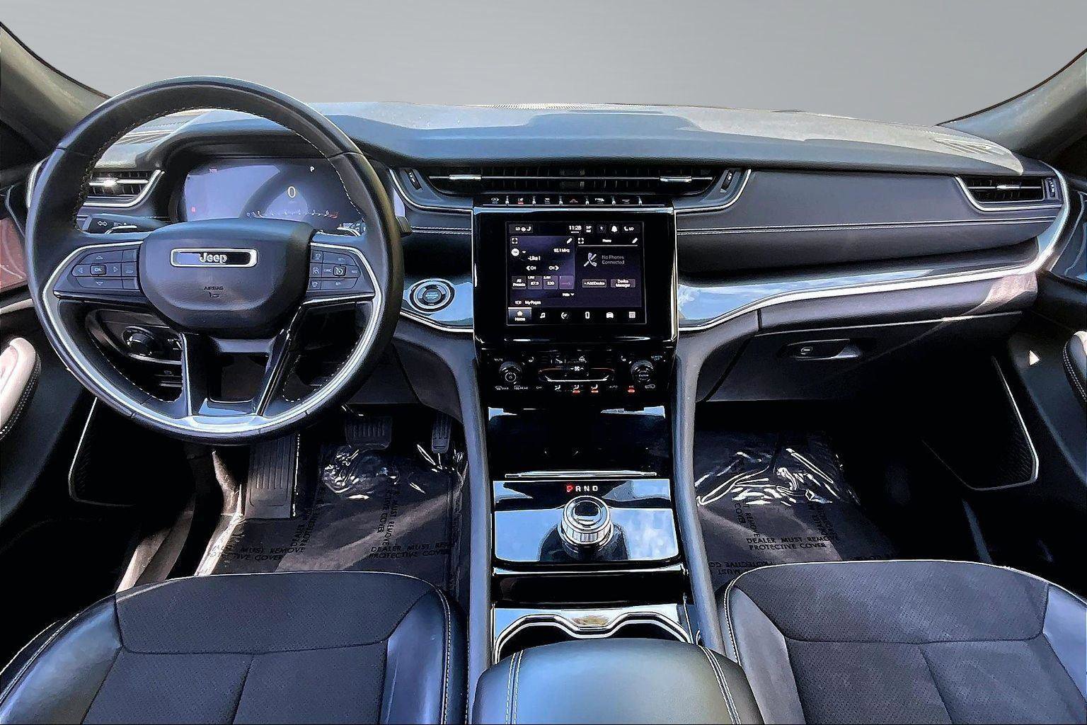 Certified 2022 Jeep Grand Cherokee Altitude AWD/4WD image 17