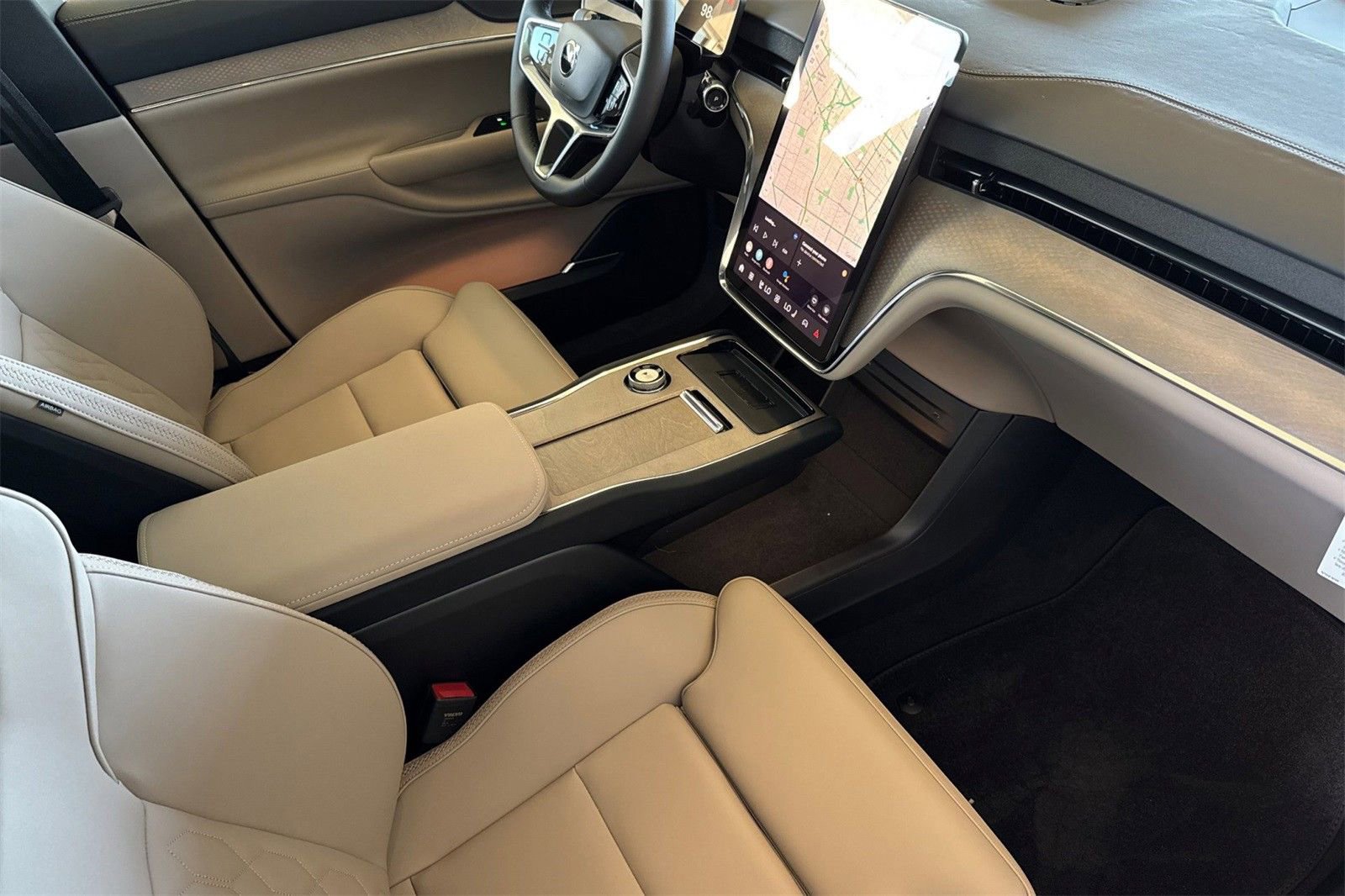 New 2025 Volvo EX90 Plus image 15