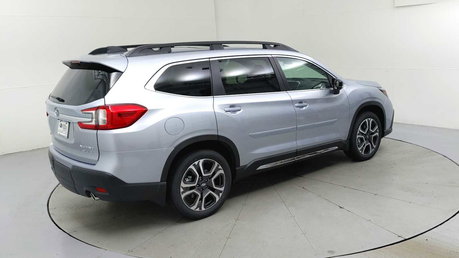 New 2025 Subaru Ascent Limited image 10