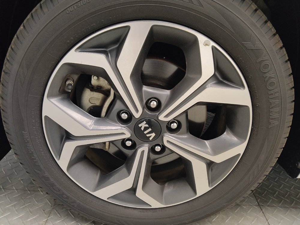 Used 2021 Kia Forte LXS FWD image 31