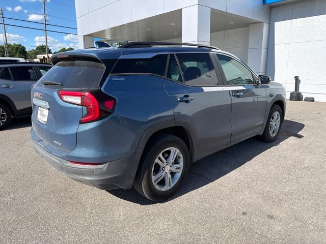 Used 2024 GMC Terrain SLE w/ Driver Convenience Package AWD/4WD image 15