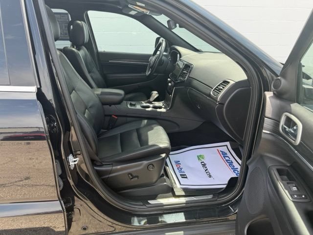 Used 2022 Jeep Grand Cherokee Limited AWD/4WD image 20