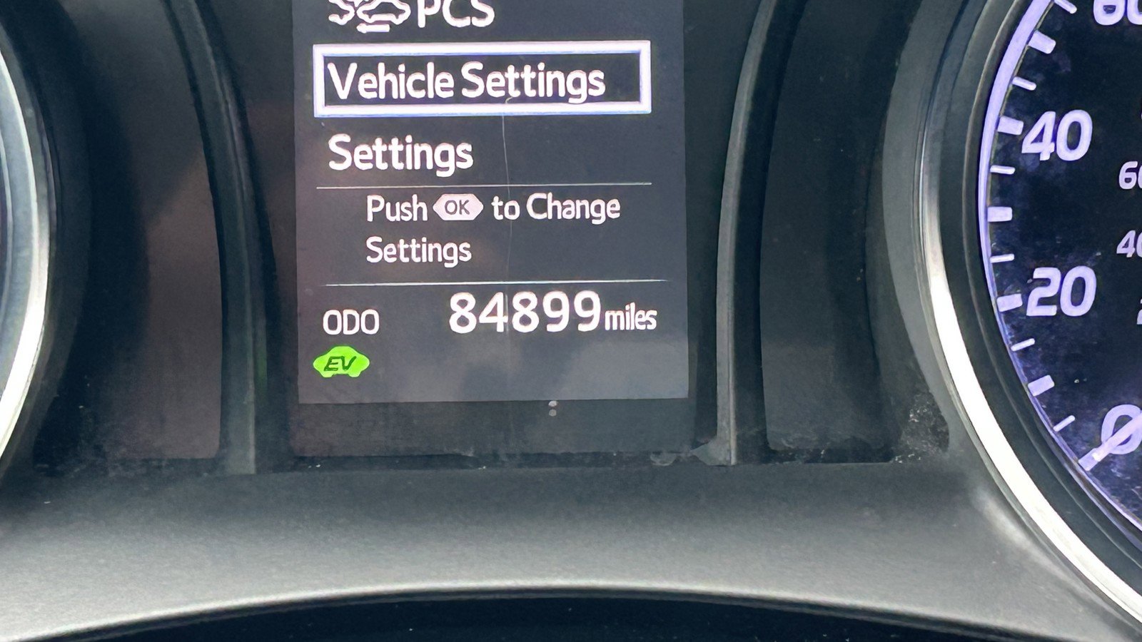 Used 2019 Toyota Camry LE FWD image 26