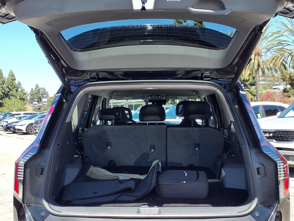 Certified 2024 Kia EV9 Light RWD image 22
