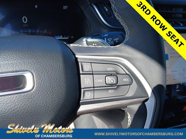 Used 2023 Jeep Grand Cherokee L Limited image 39