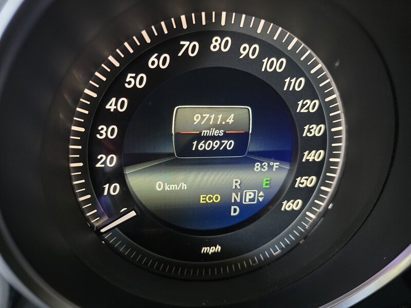Used 2014 Mercedes-Benz E 350 4MATIC Sedan image 22