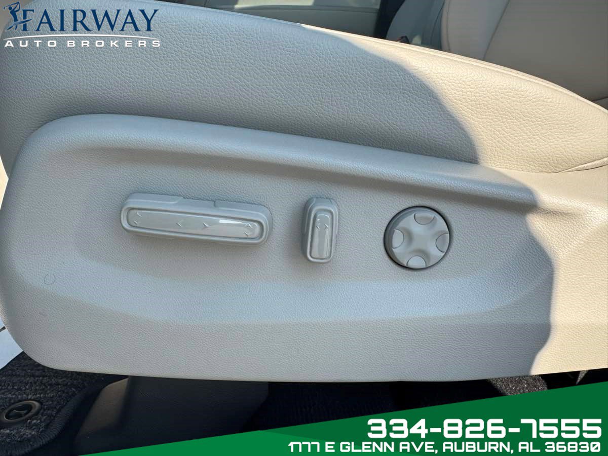 Used 2025 Honda Odyssey EX-L image 16