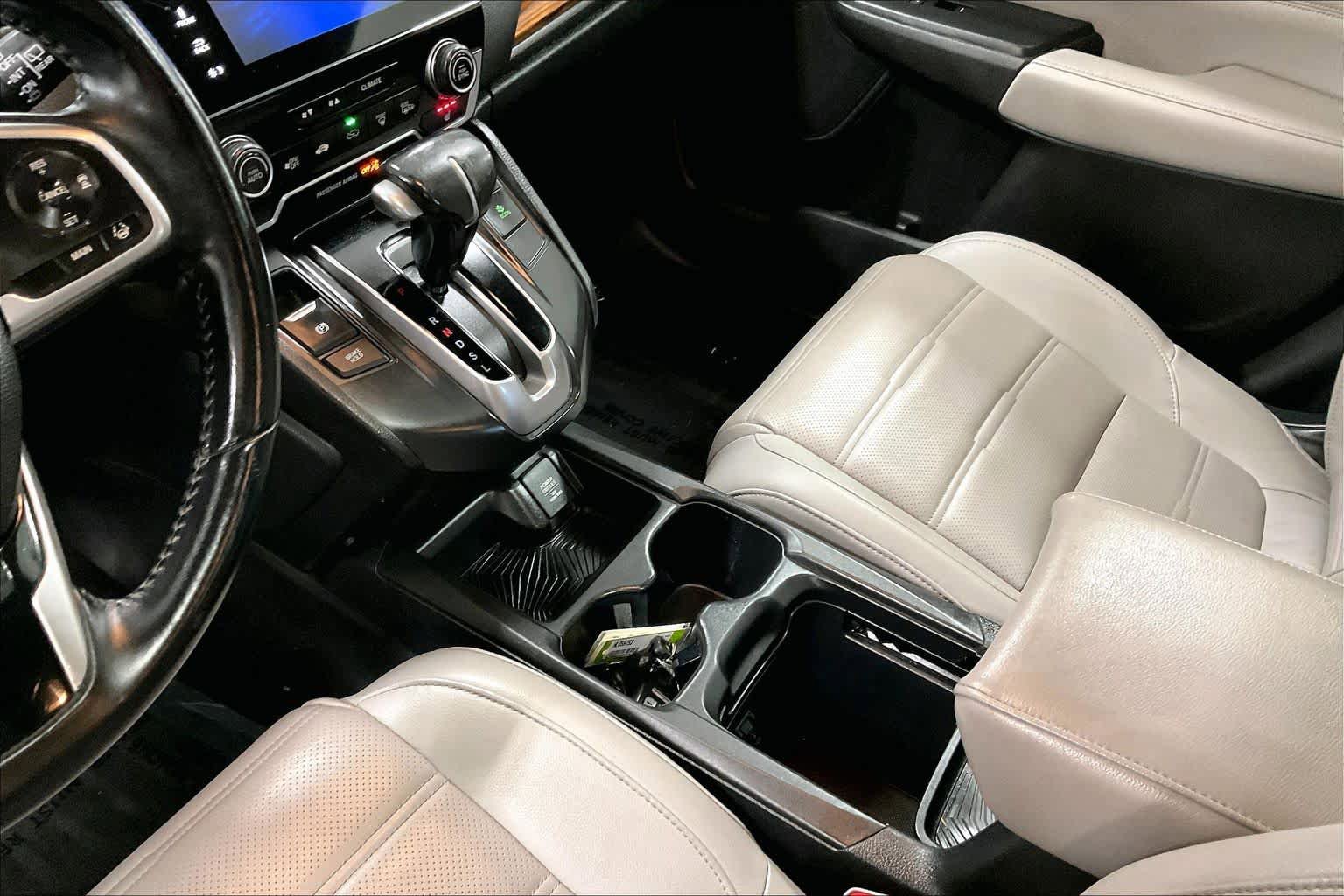 Used 2017 Honda CR-V Touring image 17
