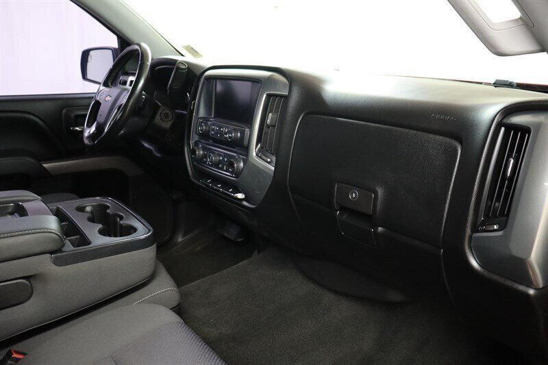 Used 2018 Chevrolet Silverado 1500 LT w/ All Star Edition AWD/4WD image 16
