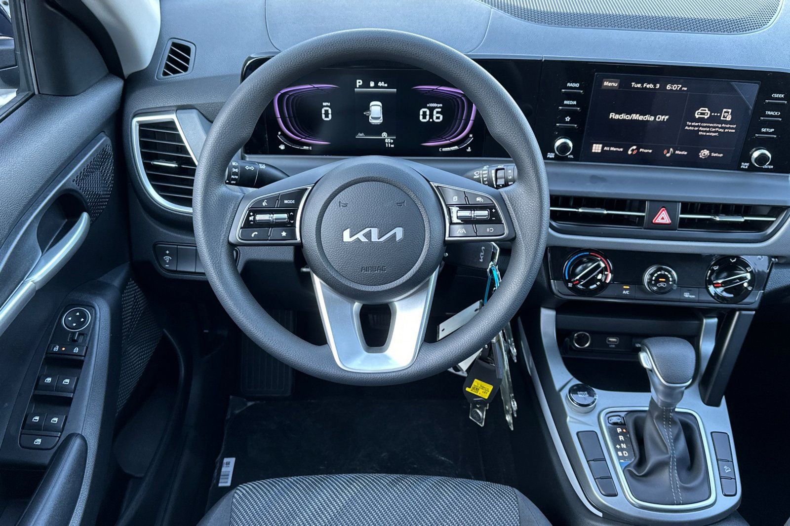 New 2026 Kia Seltos LX image 14