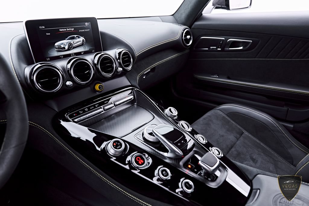 Used 2018 Mercedes-Benz AMG GT R image 67