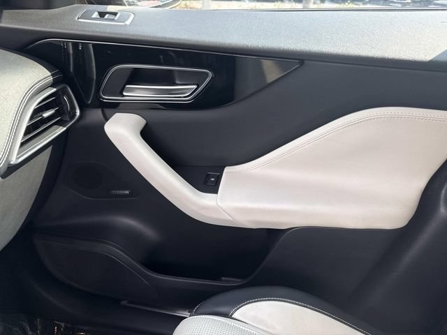 Used 2018 Jaguar F-PACE R-Sport AWD/4WD image 23