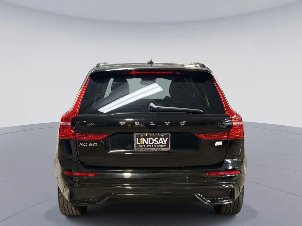 Used 2023 Volvo XC60 T8 Plus w/ Climate Package image 11