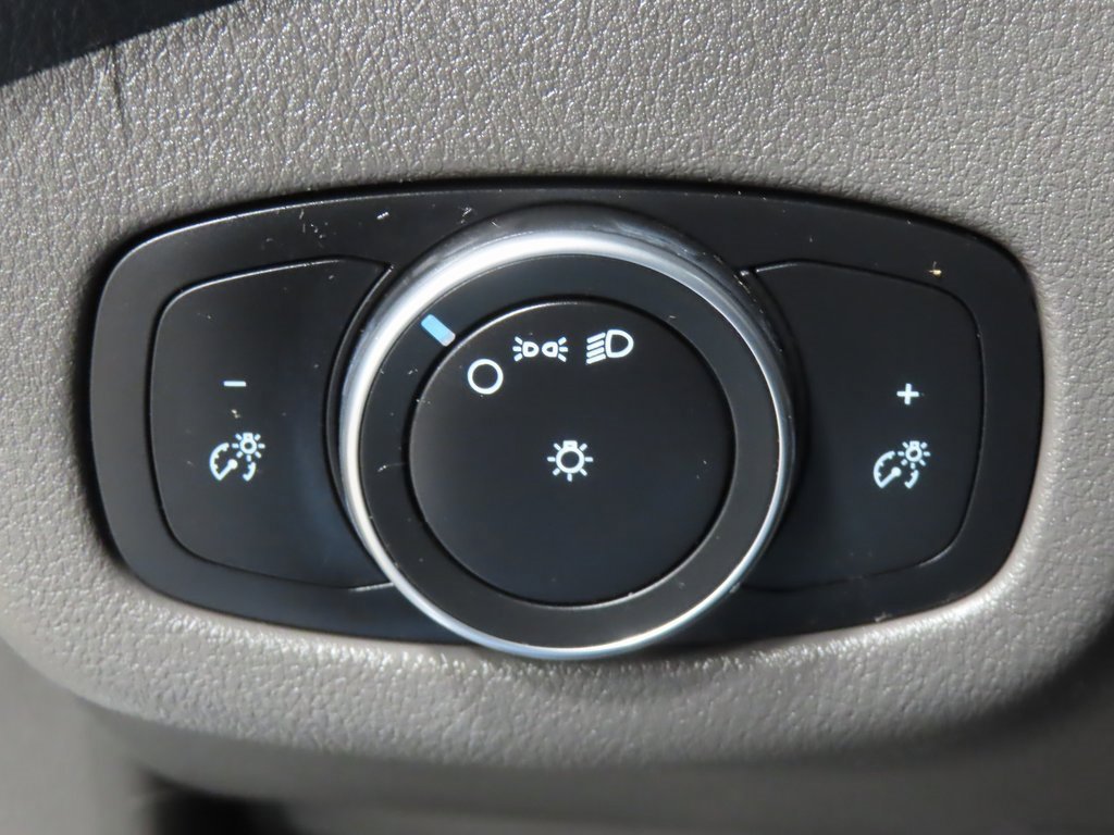 Used 2019 Ford Transit Connect XL image 10