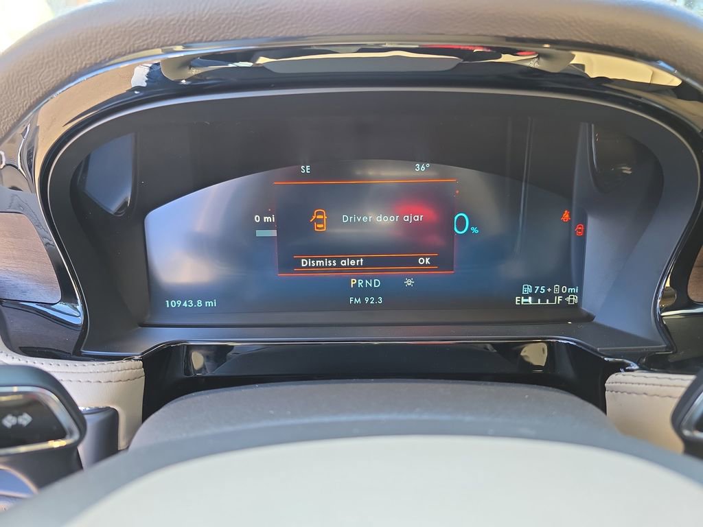 Used 2023 Lincoln Corsair Grand Touring w/ Equipment Group 301A image 24