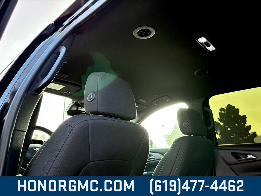 Used 2024 Chevrolet Traverse LT image 18