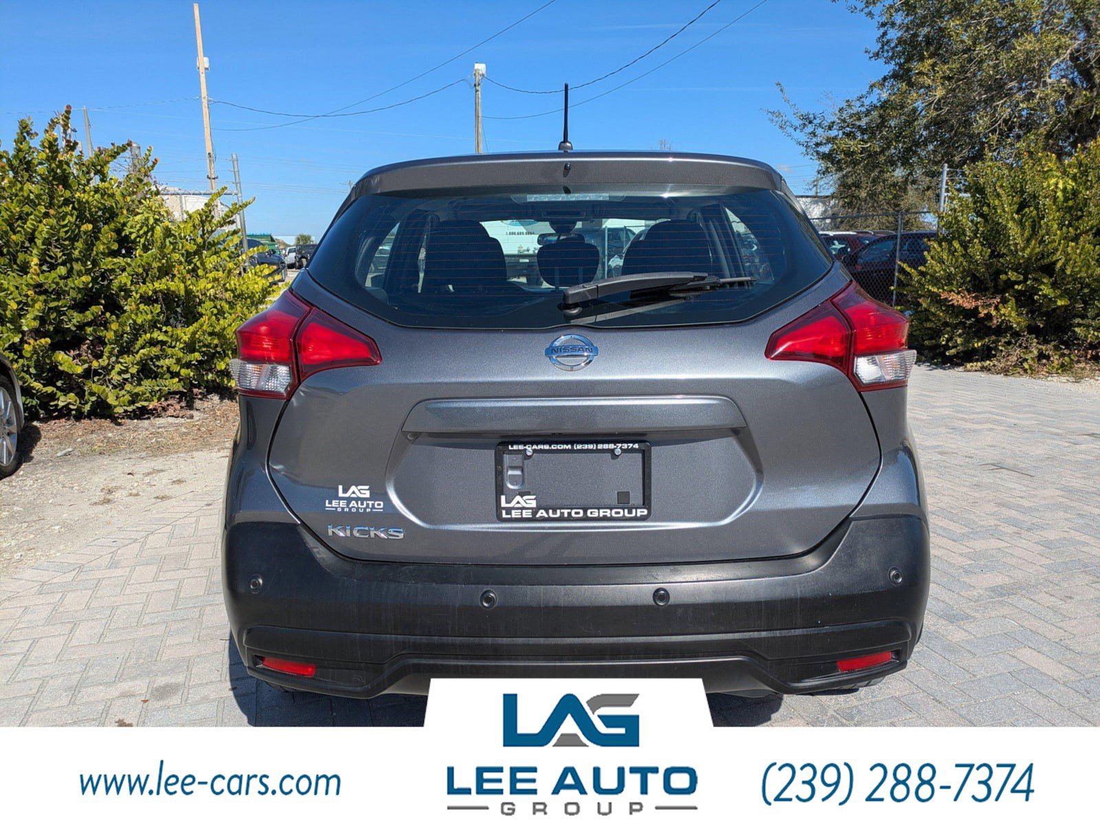 Used 2020 Nissan Kicks S image 4