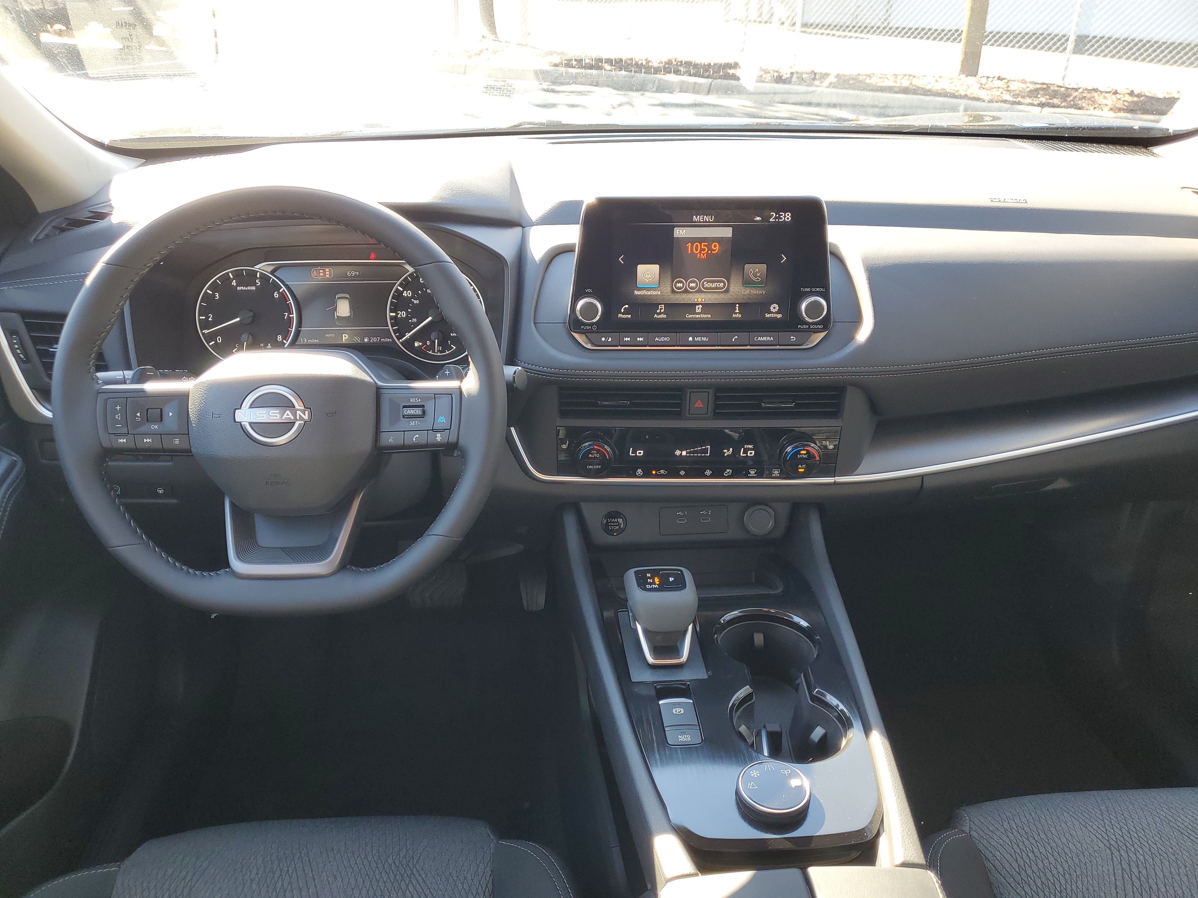 New 2027 Nissan Rogue SV w/ Cold Weather Package AWD/4WD image 23