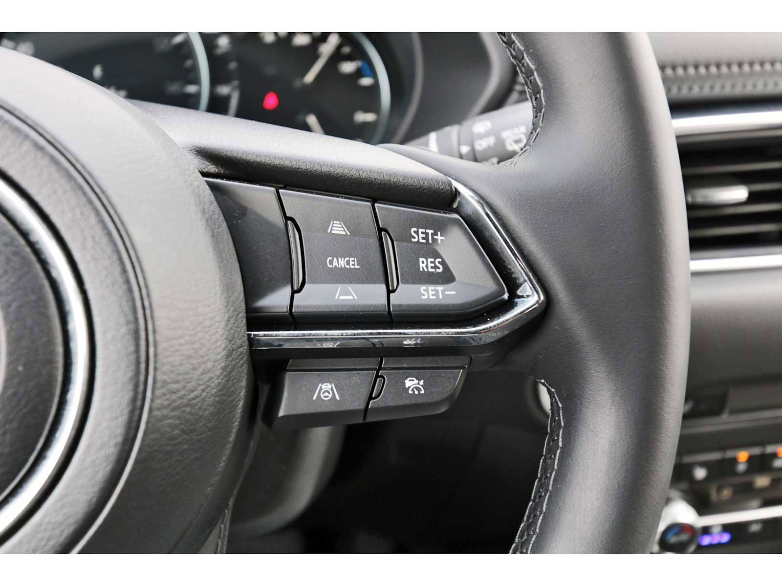 Used 2024 MAZDA CX-5 Signature image 16