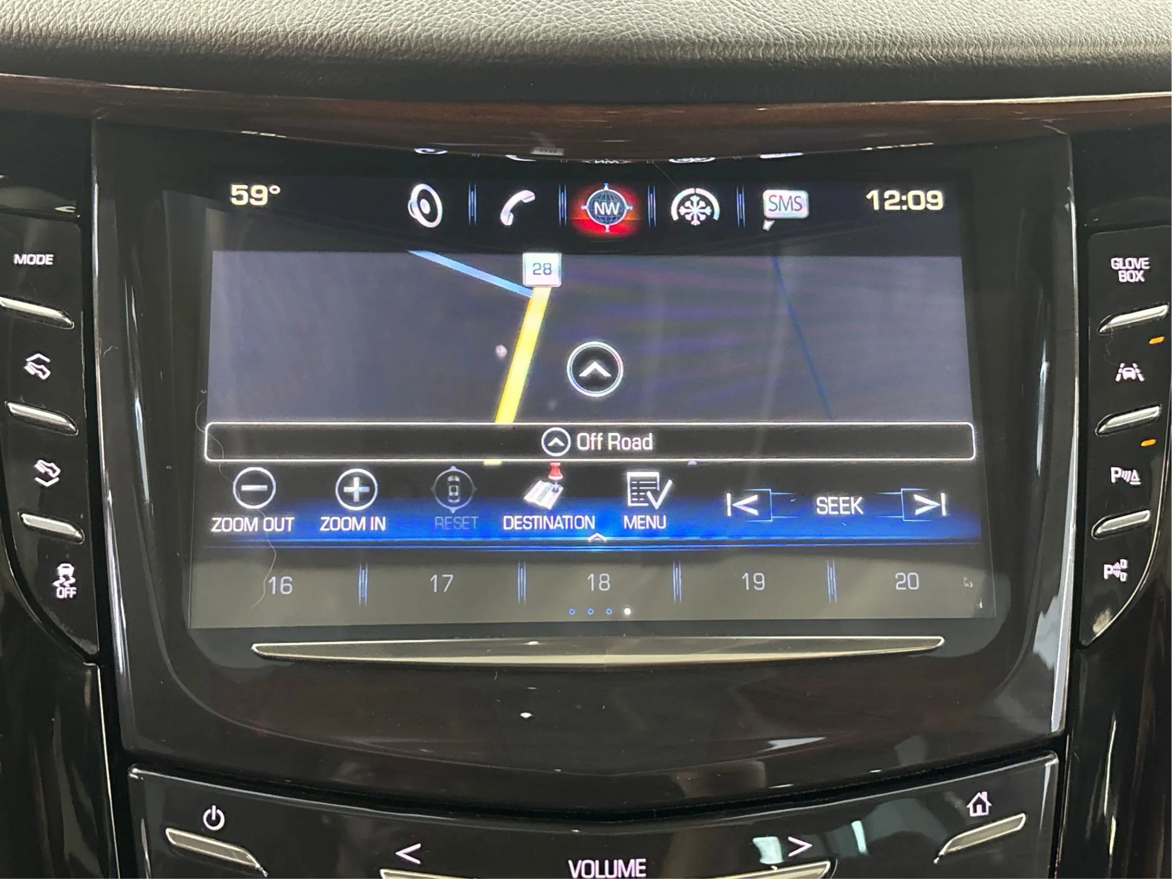 Used 2020 Cadillac Escalade ESV Premium Luxury image 37