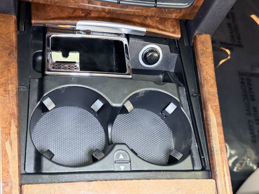 Used 2013 Mercedes-Benz E 350 4MATIC Sedan image 26