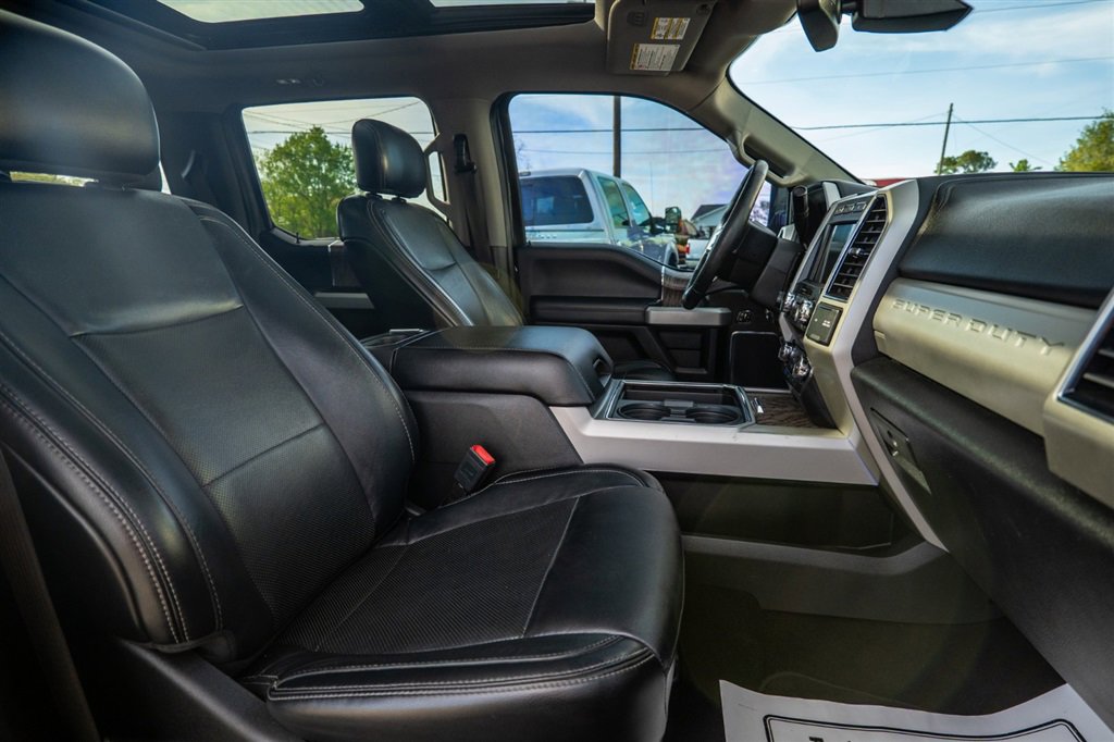 Used 2019 Ford F350 Lariat w/ Lariat Ultimate Package AWD/4WD image 35