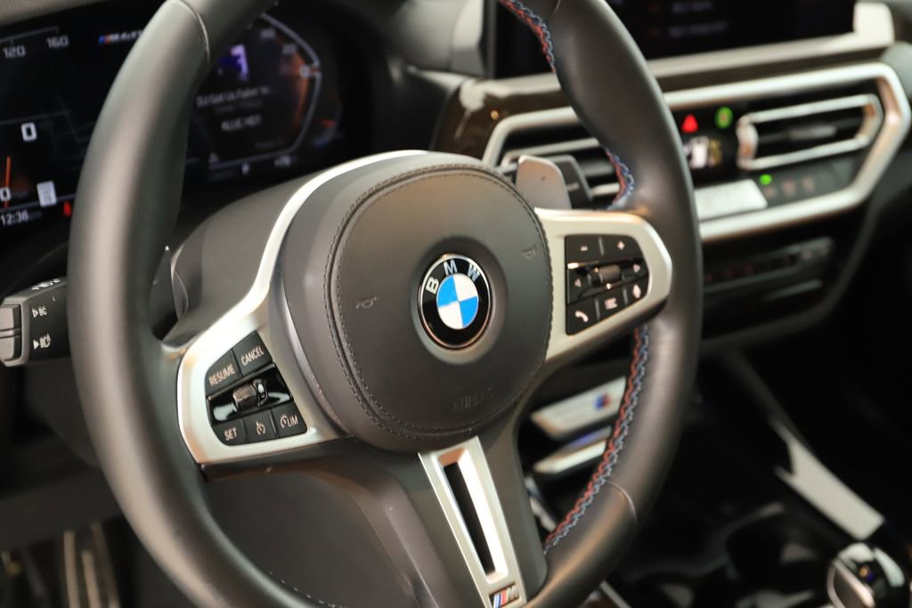 Used 2022 BMW X3 M40i image 16