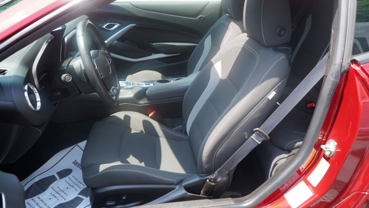 Used 2022 Chevrolet Camaro SS RWD image 40