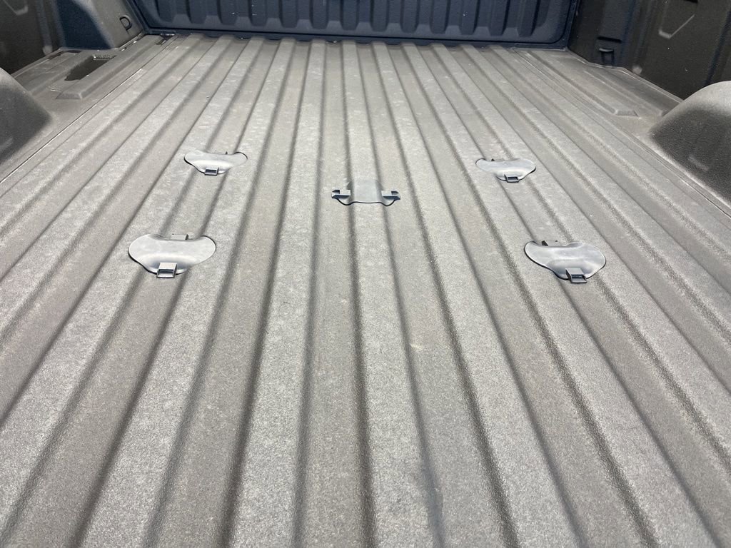 Used 2025 Chevrolet Silverado 2500 LT image 10