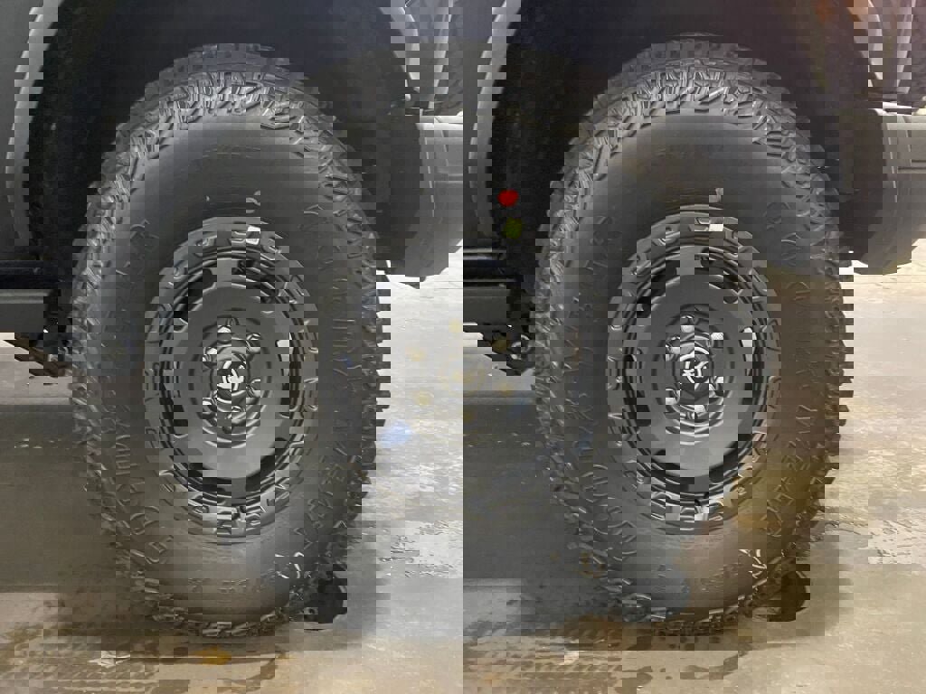 New 2025 Ford Bronco Badlands w/ Sasquatch Package image 24