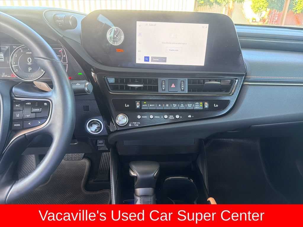 Used 2025 Lexus ES 350 w/ Accessory Package (Z2) FWD image 17