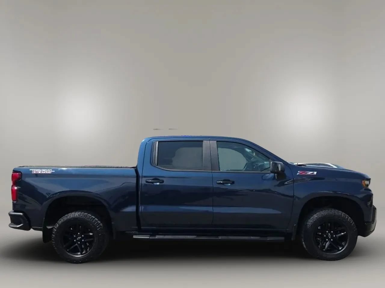 Used 2020 Chevrolet Silverado 1500 LT Trail Boss AWD/4WD image 8