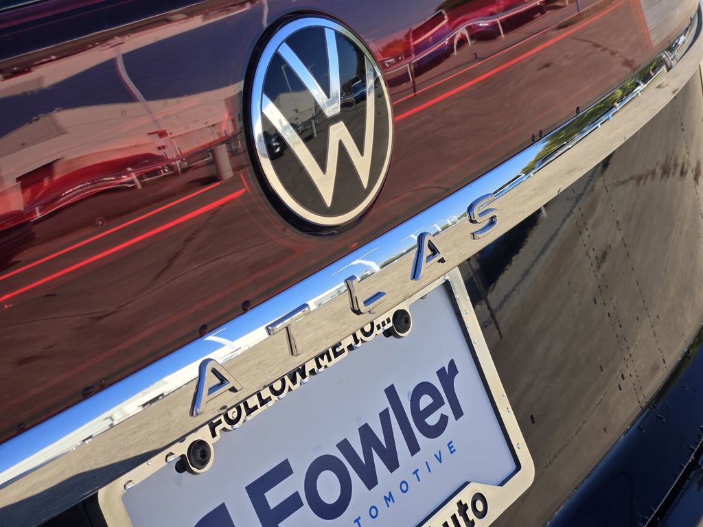 New 2026 Volkswagen Atlas Cross Sport SE image 7