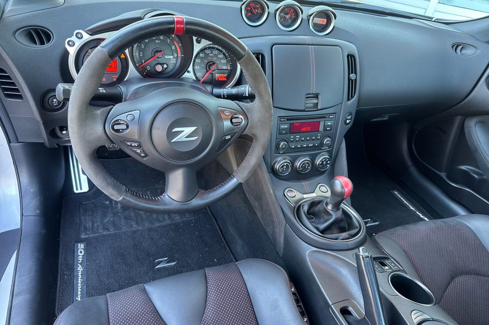 Used 2020 Nissan 370Z image 16