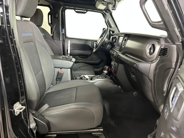 Used 2022 Jeep Wrangler Unlimited Rubicon 4xe image 28