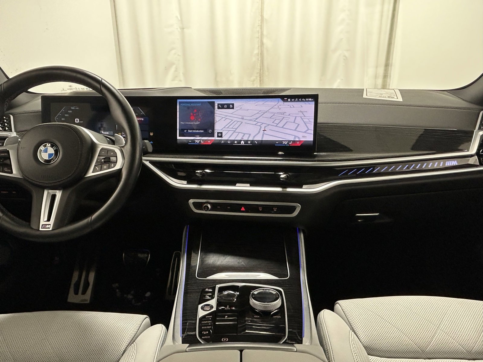 Used 2025 BMW X5 M60i image 9