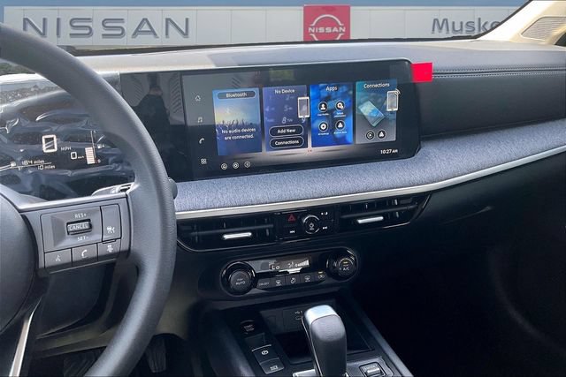 New 2026 Nissan Kicks SV FWD image 11