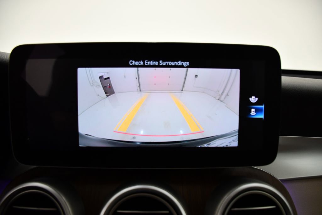 Used 2020 Mercedes-Benz GLC 300 4MATIC image 16