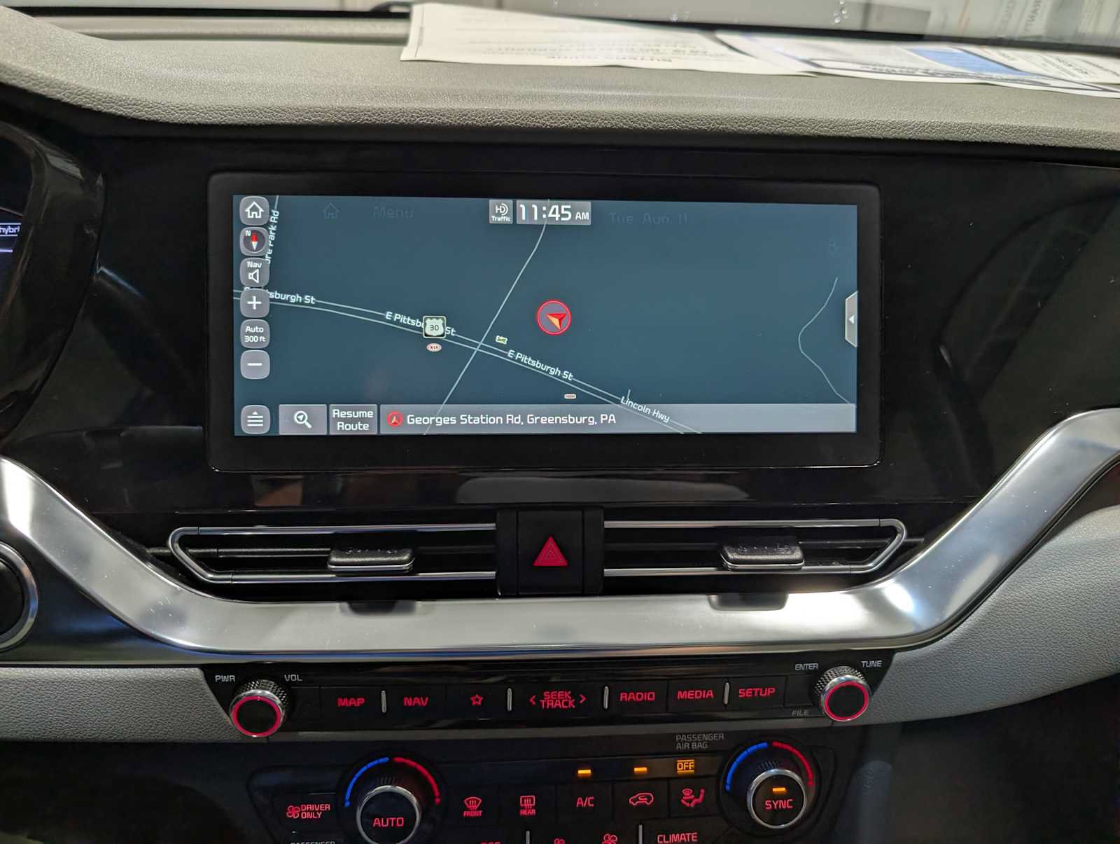 Used 2020 Kia Niro EX Premium FWD image 21