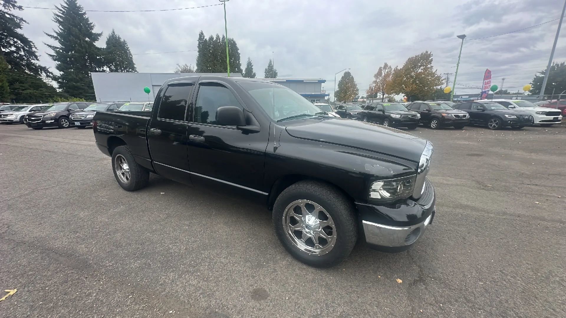 Used 2004 Dodge Ram 1500 Truck SLT image 2