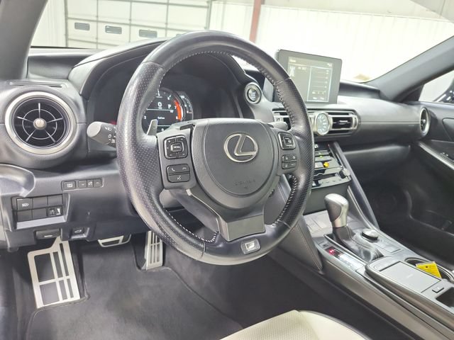 Used 2022 Lexus IS 350 F Sport w/ Accessory Package RWD image 18