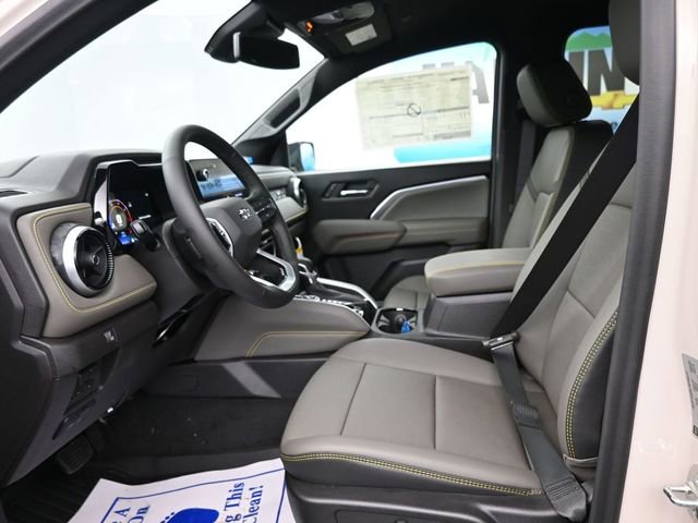 New 2026 Chevrolet Colorado ZR2 w/ Off-Road Front Bumper Package image 11