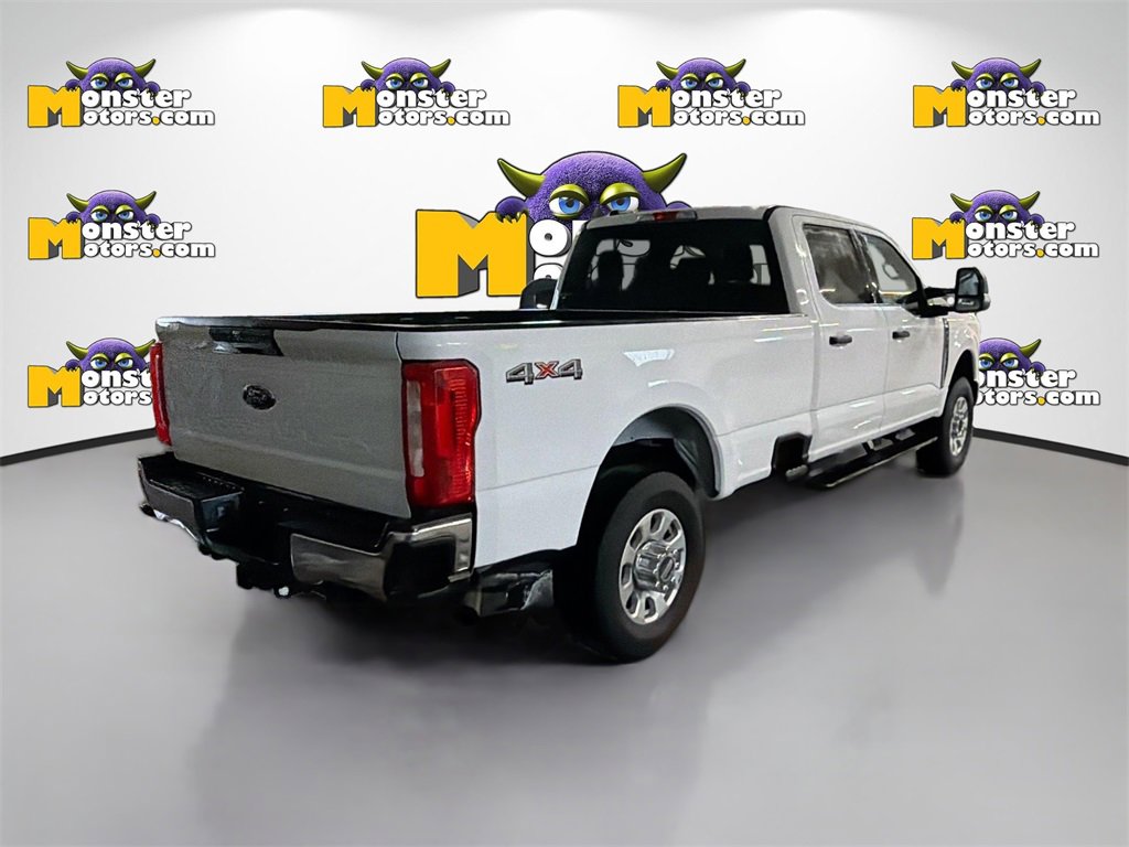 Used 2024 Ford F350 XLT image 19