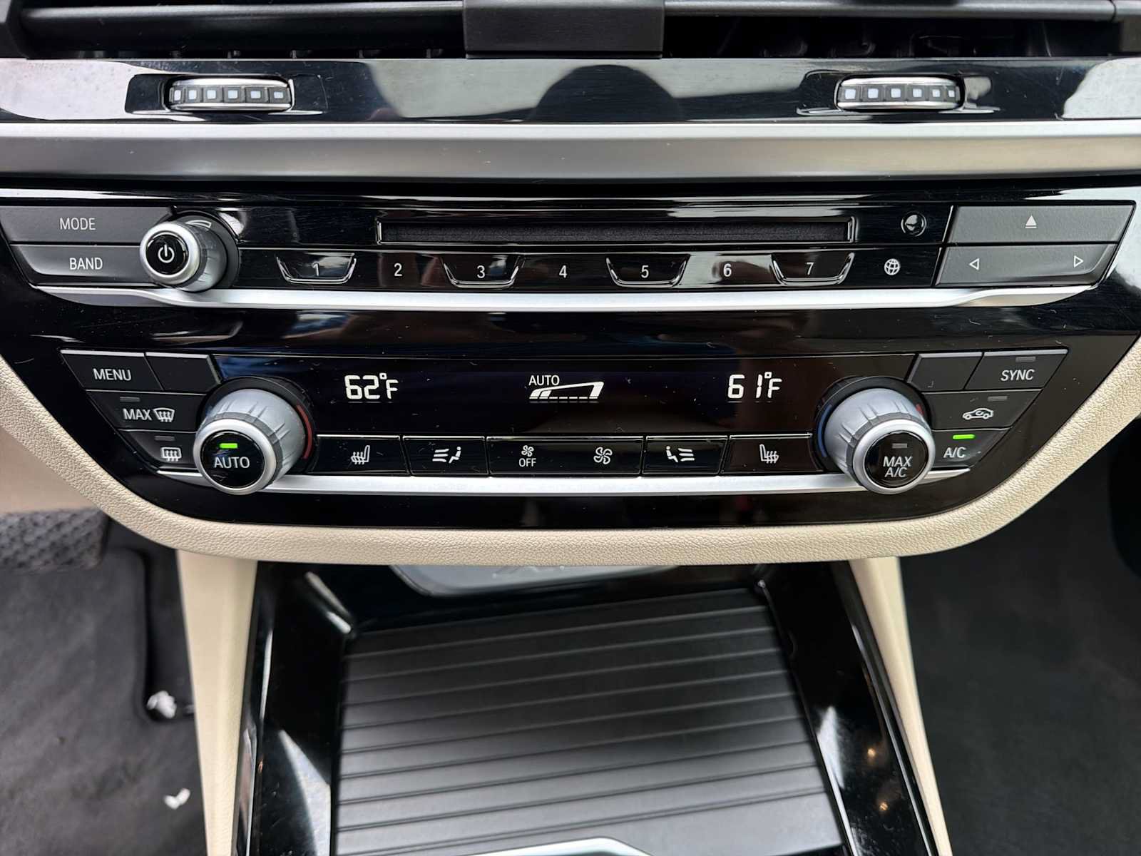 Used 2018 BMW X3 xDrive30i AWD/4WD image 19