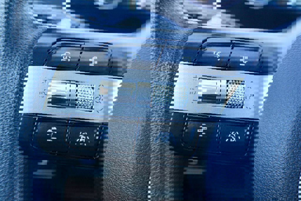 Used 2025 Hyundai Sonata SEL image 12