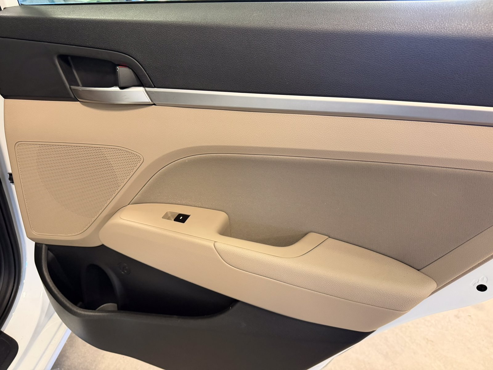 Used 2019 Hyundai Elantra Value Edition FWD image 33