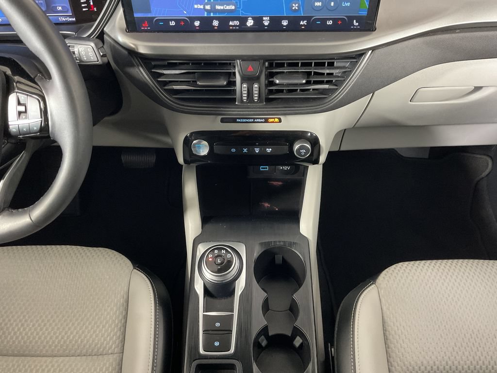 Used 2023 Ford Escape SE FWD image 14