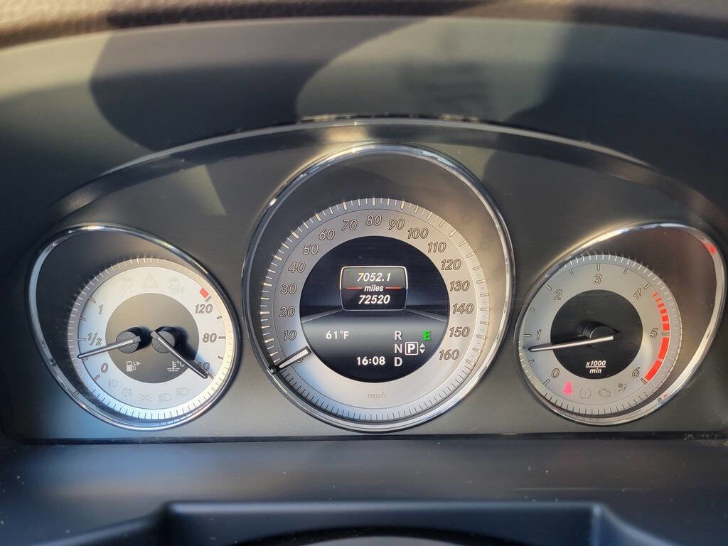 Used 2015 Mercedes-Benz GLK 250 GLK 250 BlueTEC AWD 4MATIC 4dr image 30