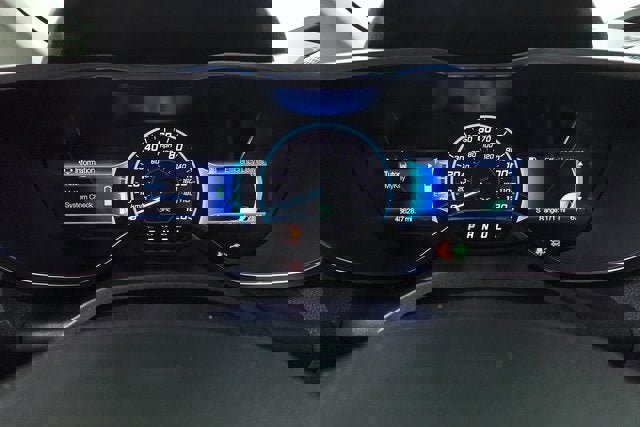 Used 2017 Ford C-MAX SE image 14