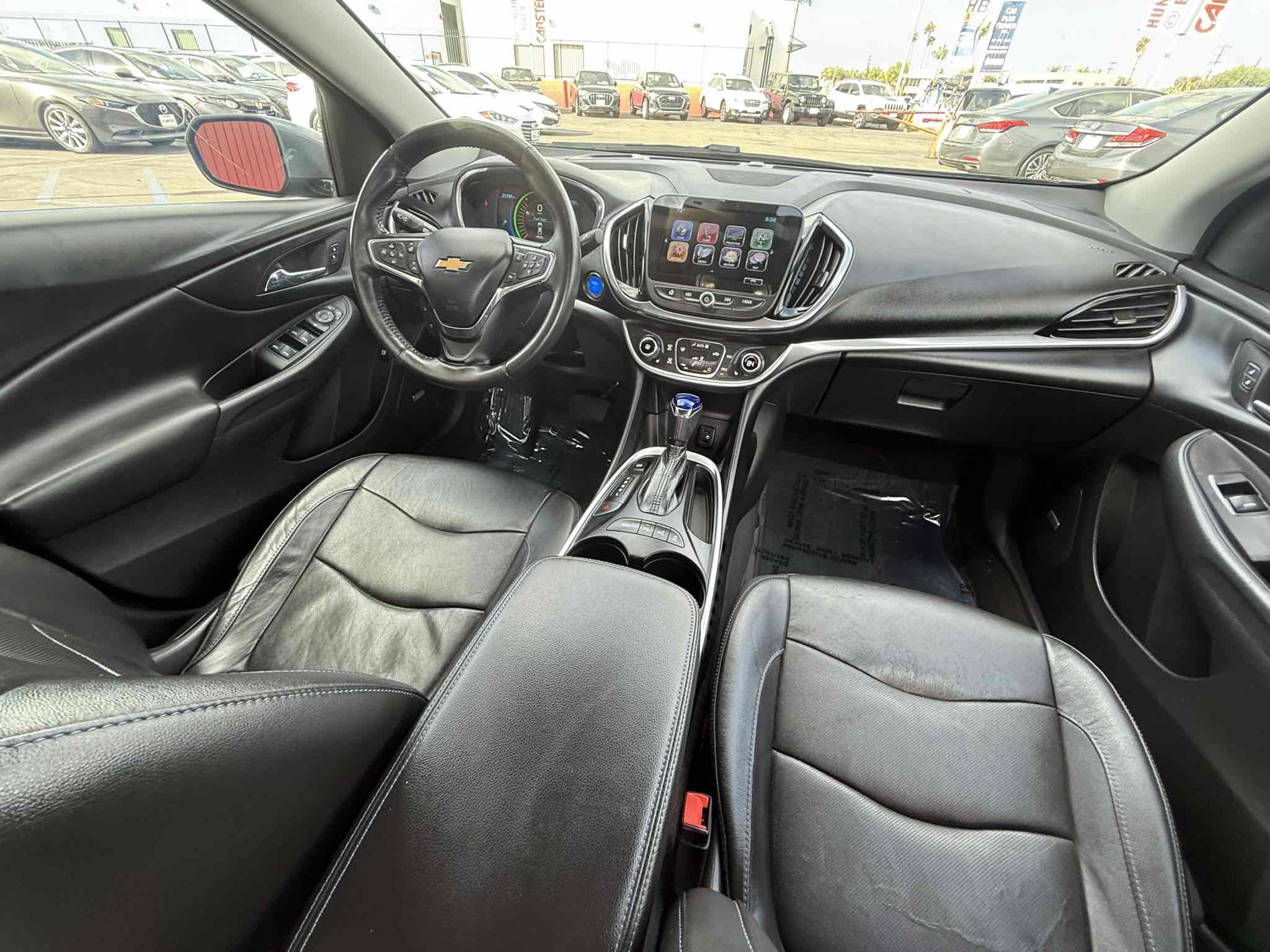 Used 2017 Chevrolet Volt Premier w/ Driver Confidence II Package image 57